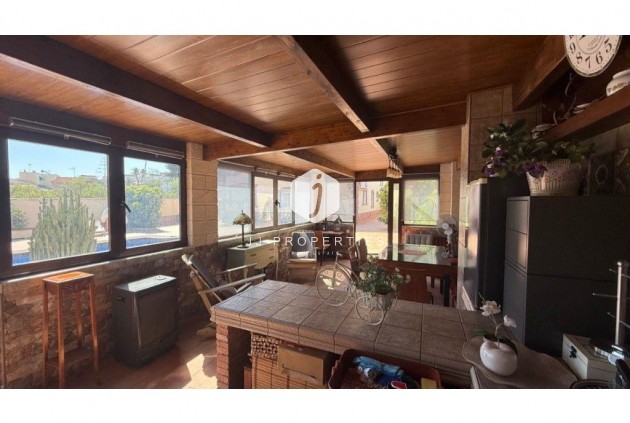 D'occasion - Villa -
Torrevieja - Los Balcones - Los Altos del Edén