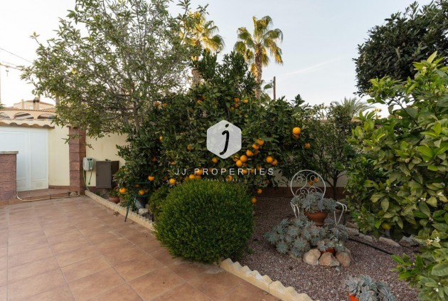 D'occasion - Villa -
Torrevieja - Los Balcones - Los Altos del Edén