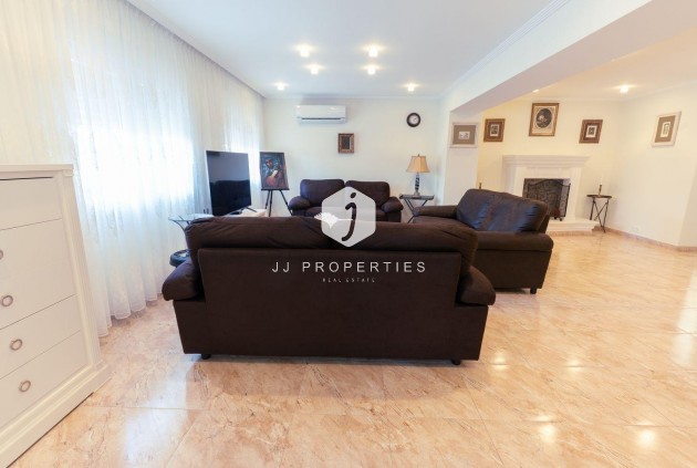 D'occasion - Villa -
Torrevieja - Los Balcones - Los Altos del Edén