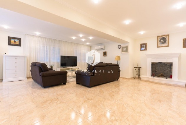 D'occasion - Villa -
Torrevieja - Los Balcones - Los Altos del Edén