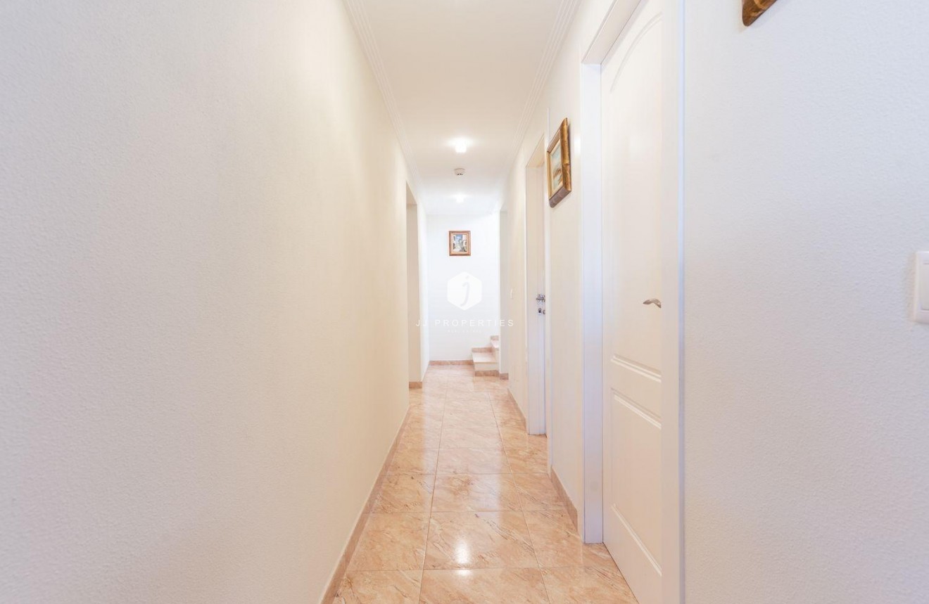 D'occasion - Villa -
Torrevieja - Los Balcones - Los Altos del Edén