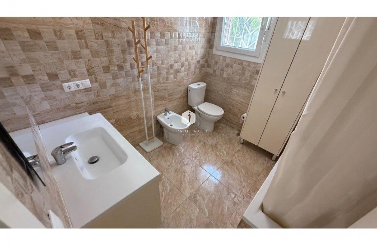 D'occasion - Villa -
Torrevieja - Los Balcones - Los Altos del Edén