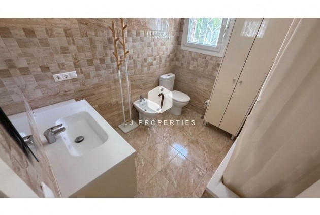 D'occasion - Villa -
Torrevieja - Los Balcones - Los Altos del Edén