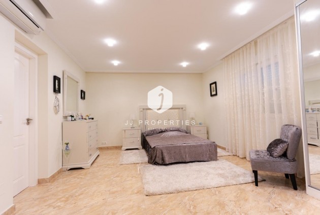 D'occasion - Villa -
Torrevieja - Los Balcones - Los Altos del Edén