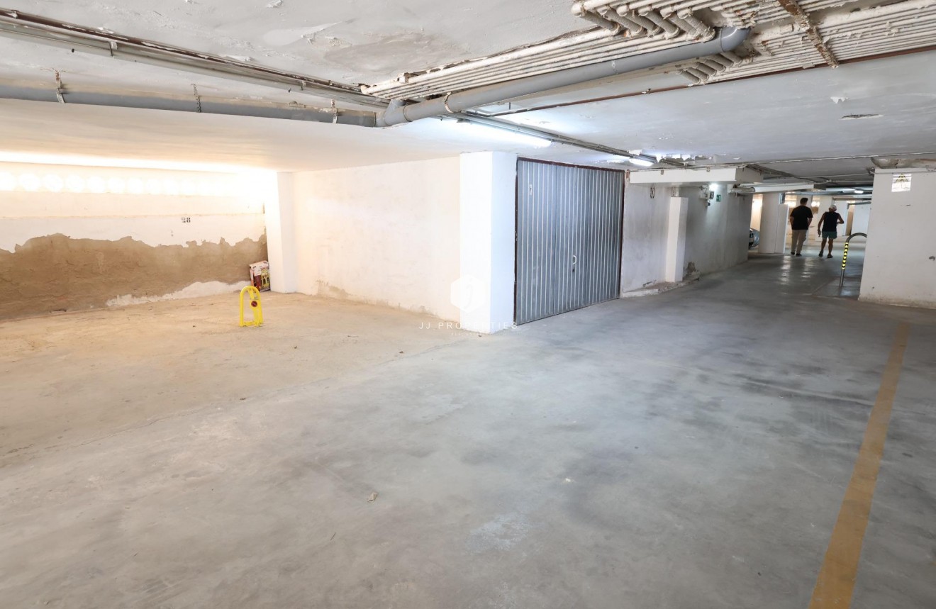 D'occasion - Appartement -
Torrevieja - Costa Blanca