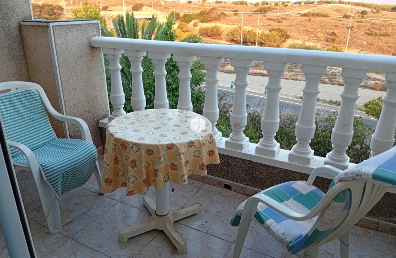 D'occasion - Appartement -
Torrevieja - Torreblanca