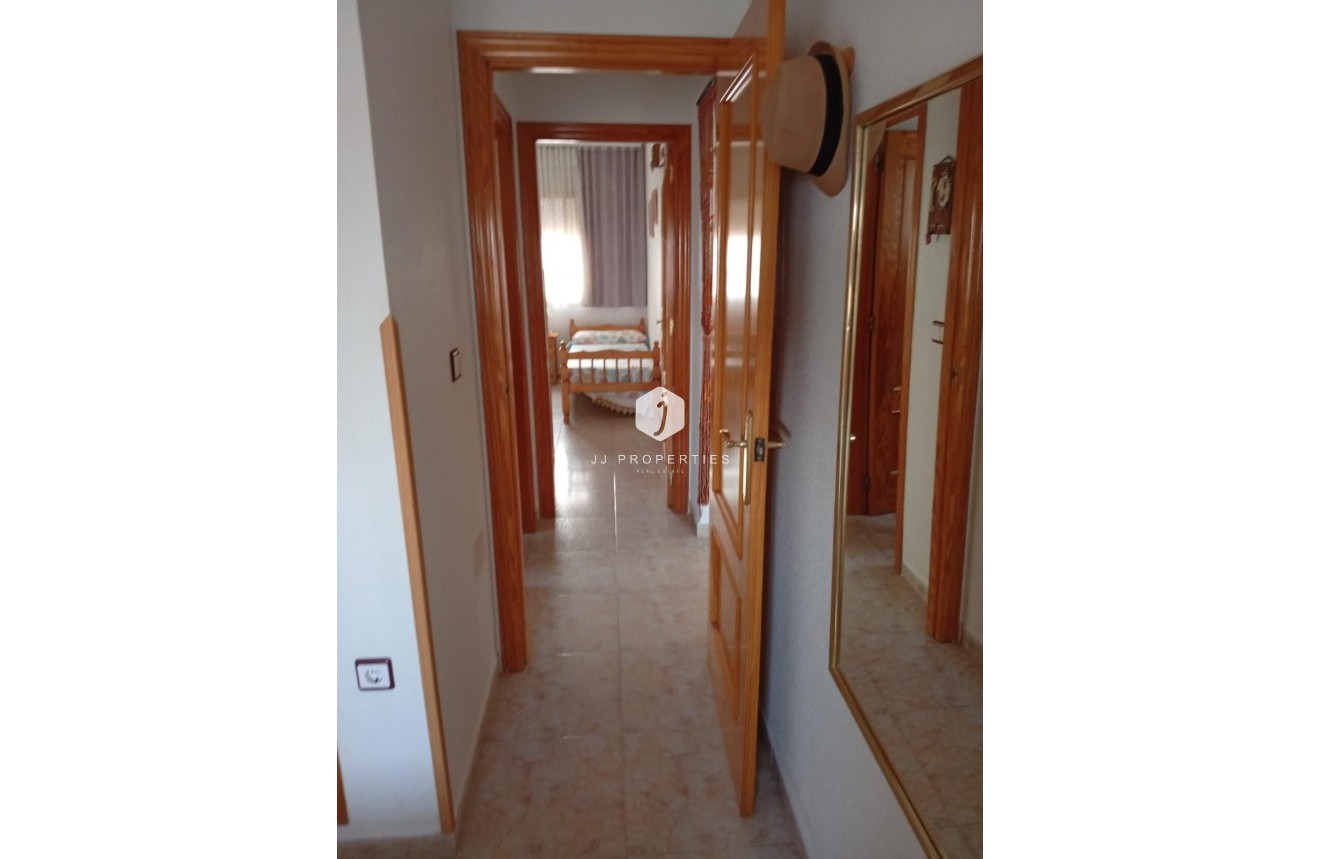 D'occasion - Appartement -
Torrevieja - Torreblanca