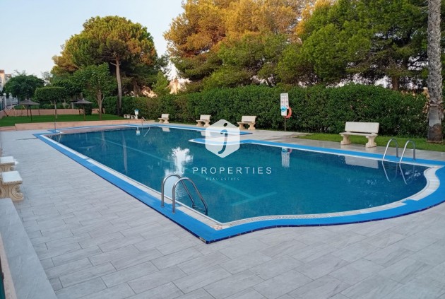 D'occasion - Appartement -
Torrevieja - Torreblanca