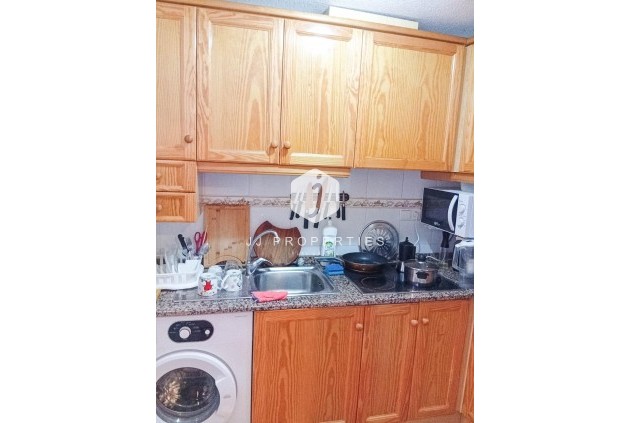 D'occasion - Appartement -
Torrevieja - Playa de los Locos