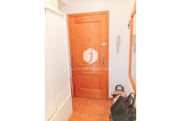 D'occasion - Appartement -
Torrevieja - Playa de los Locos