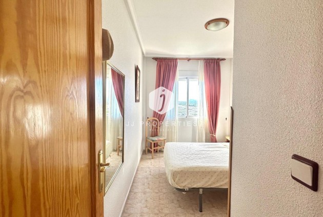 D'occasion - Appartement -
Torrevieja - Torreblanca