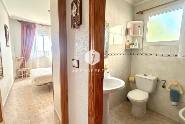 D'occasion - Appartement -
Torrevieja - Torreblanca