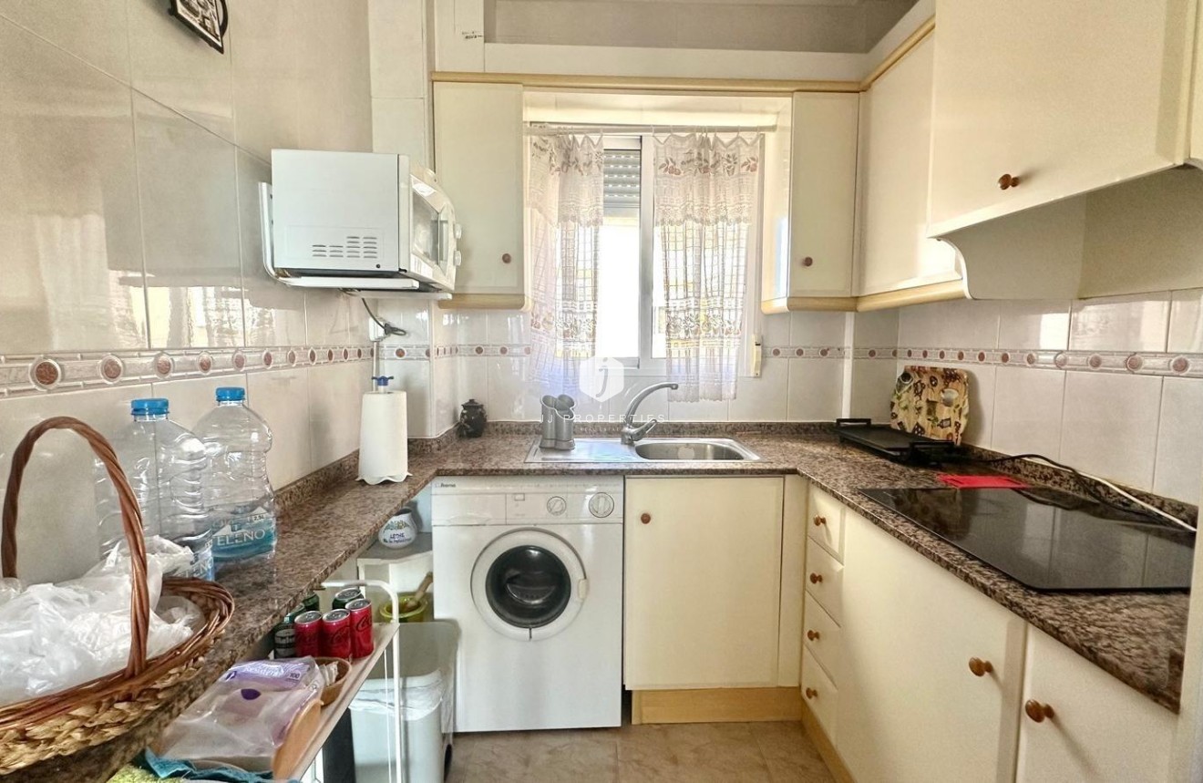 D'occasion - Appartement -
Torrevieja - Torreblanca