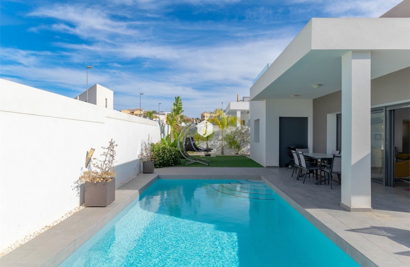 Tweedehands - Villa -
Benijofar - Costa Blanca
