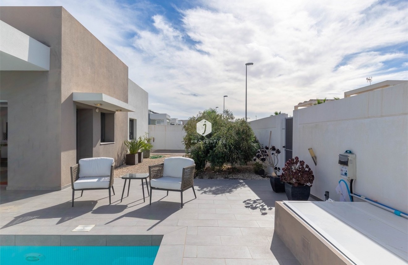 Tweedehands - Villa -
Benijofar - Costa Blanca