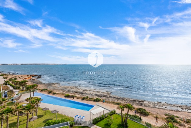 Tweedehands - Appartement / flat -
Punta Prima - Costa Blanca