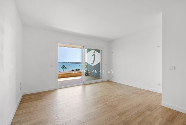 Tweedehands - Appartement / flat -
Punta Prima - Costa Blanca
