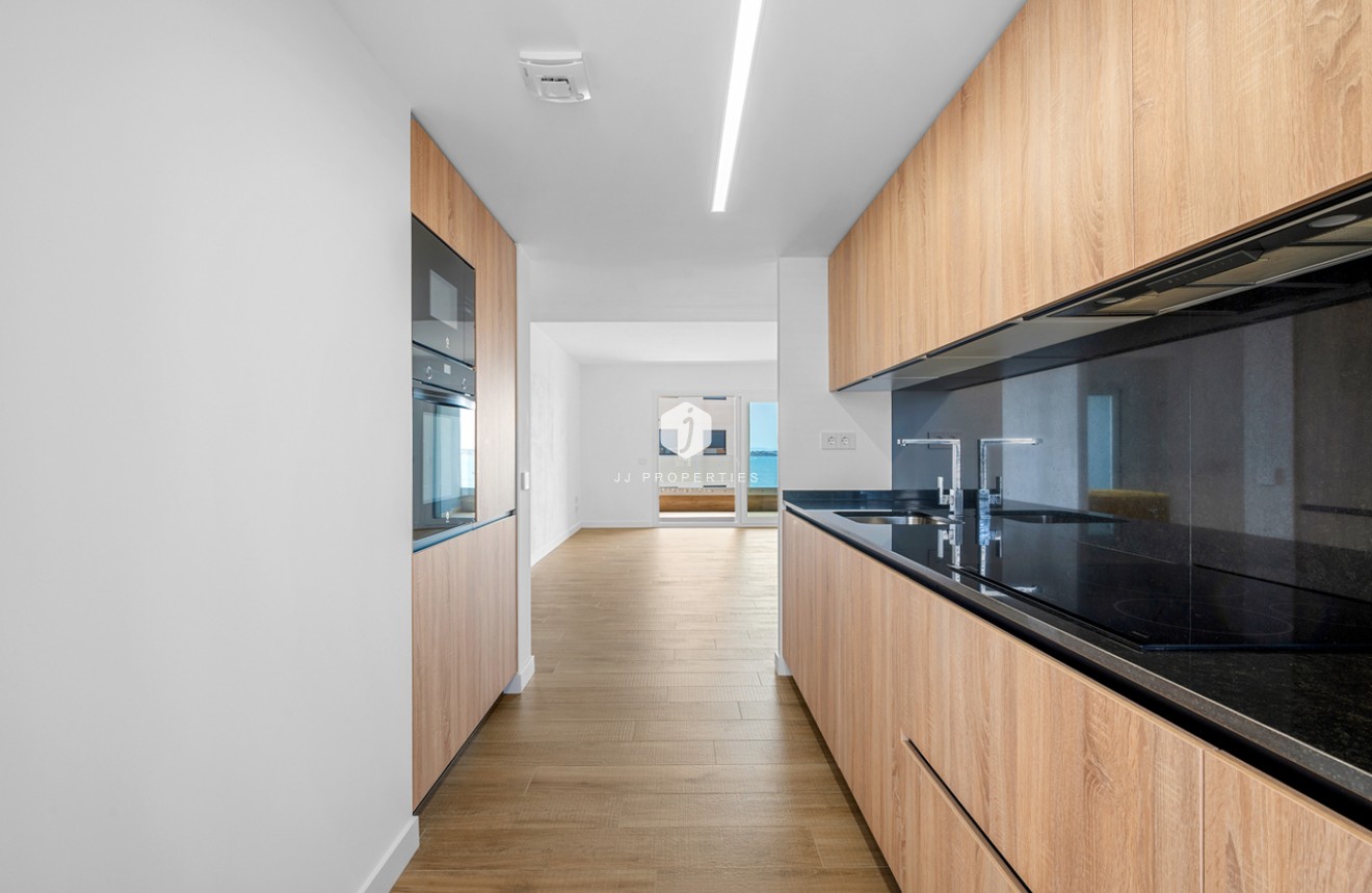 Tweedehands - Appartement / flat -
Punta Prima - Costa Blanca