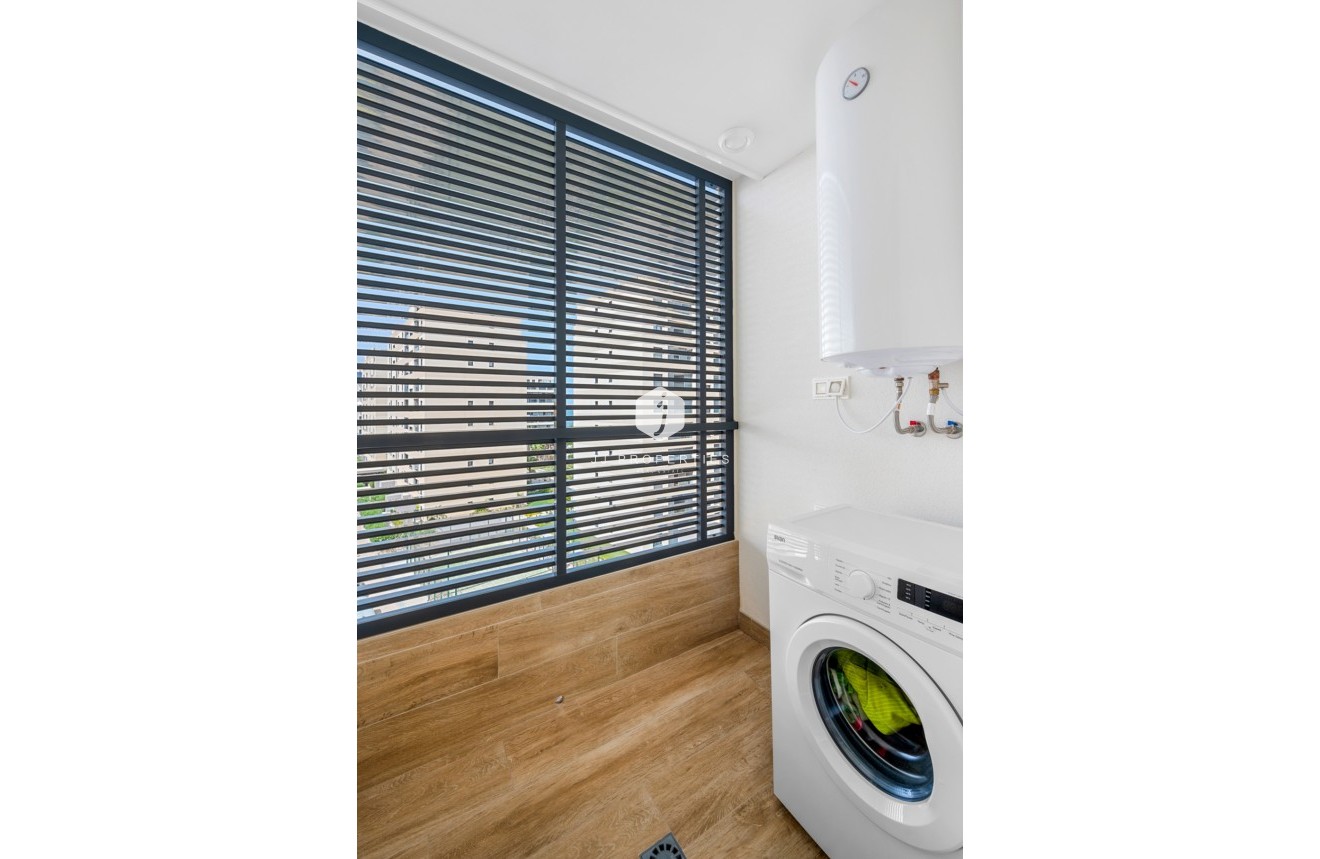 Tweedehands - Appartement / flat -
Punta Prima - Costa Blanca