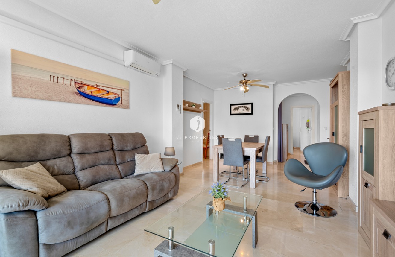 Tweedehands - Appartement / flat -
Playa Flamenca - Costa Blanca