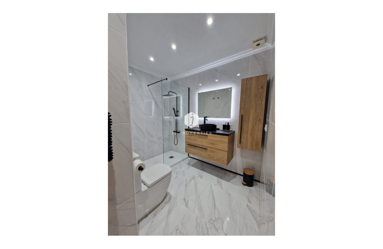 Segunda mano - Duplex -
Playa Flamenca - Costa Blanca