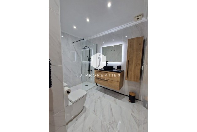 Segunda mano - Duplex -
Playa Flamenca - Costa Blanca