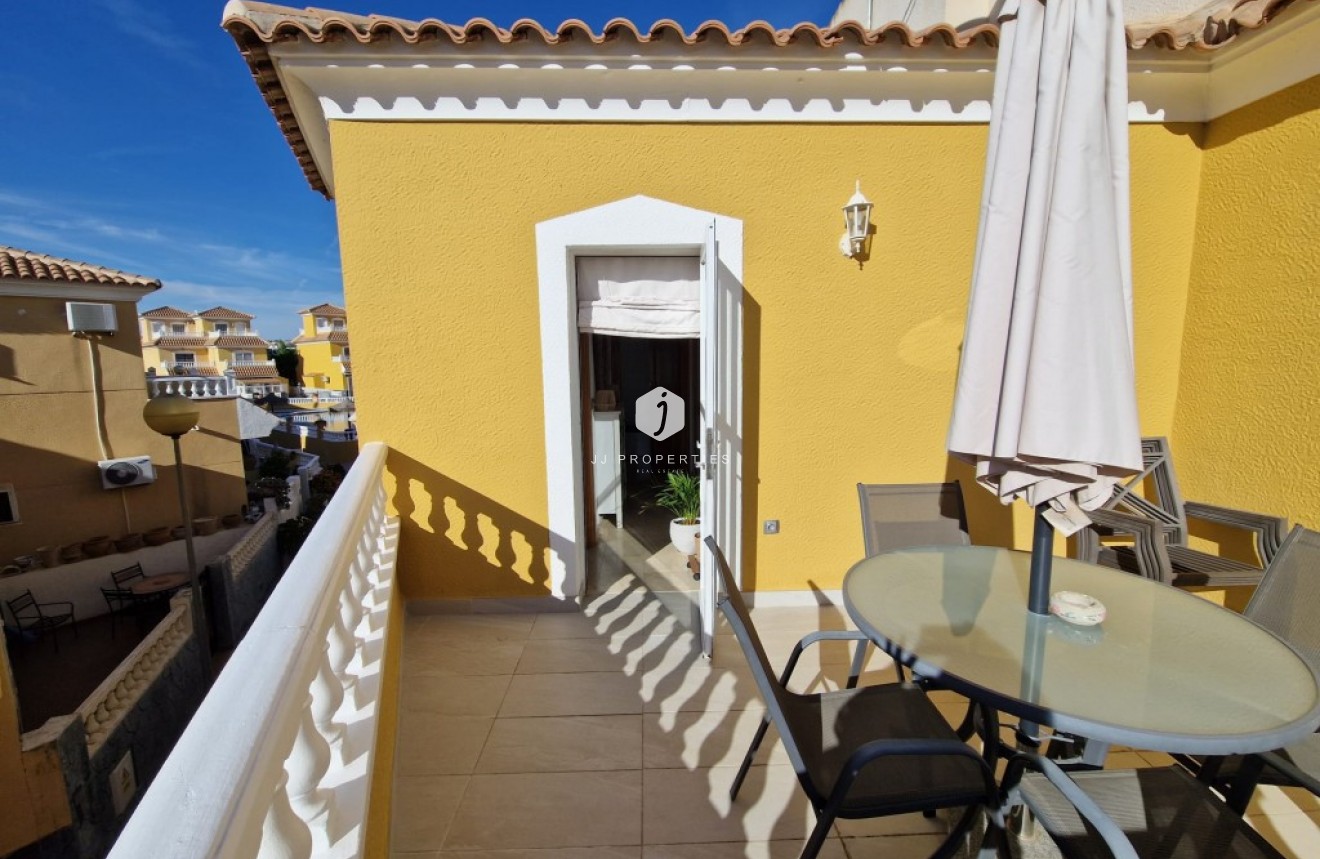 Segunda mano - Duplex -
Playa Flamenca - Costa Blanca