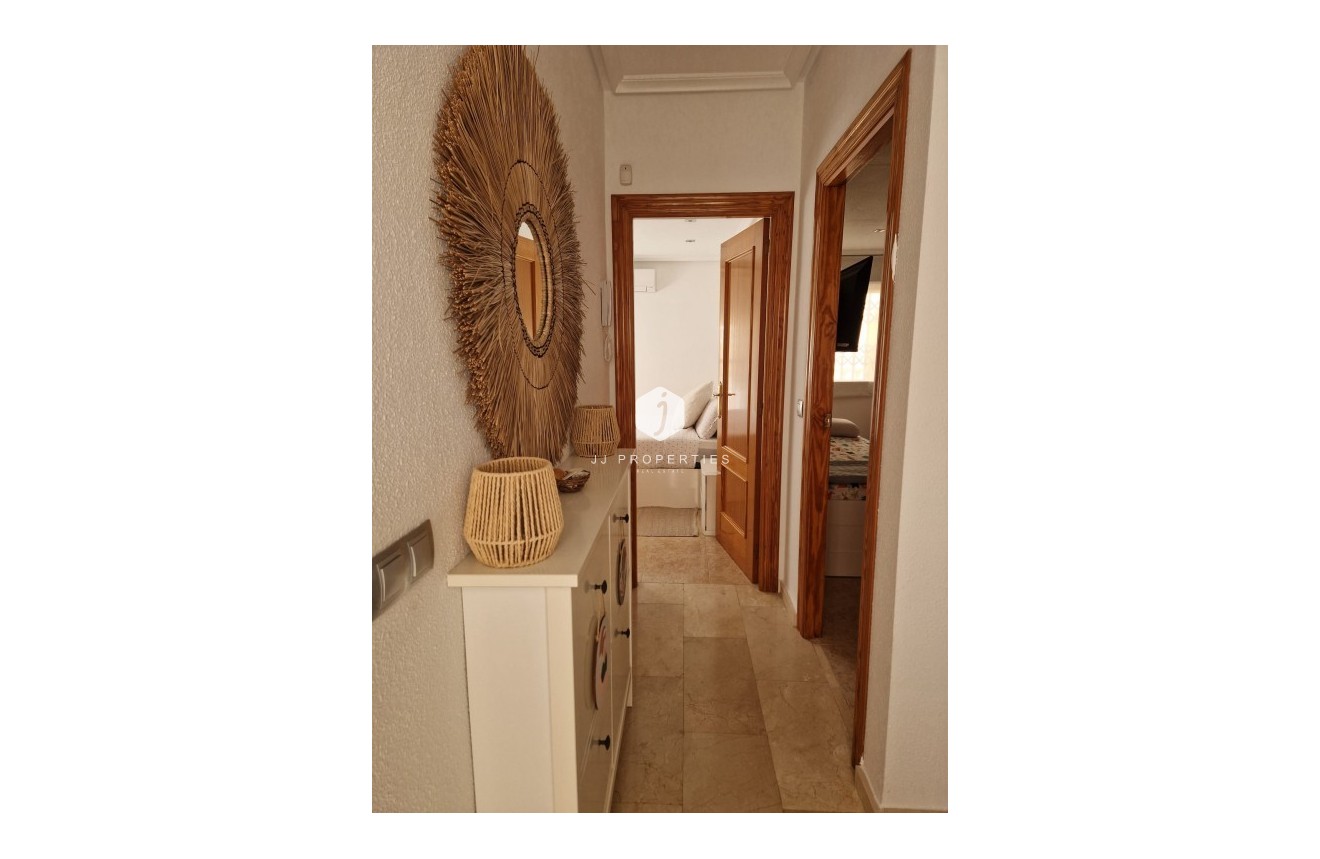 Segunda mano - Duplex -
Playa Flamenca - Costa Blanca