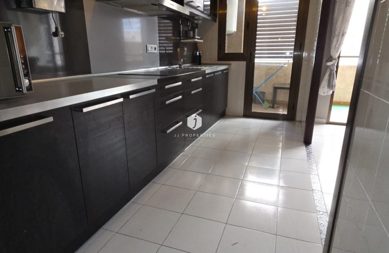 Segunda mano - Apartamento / piso -
Torrevieja - Costa Blanca