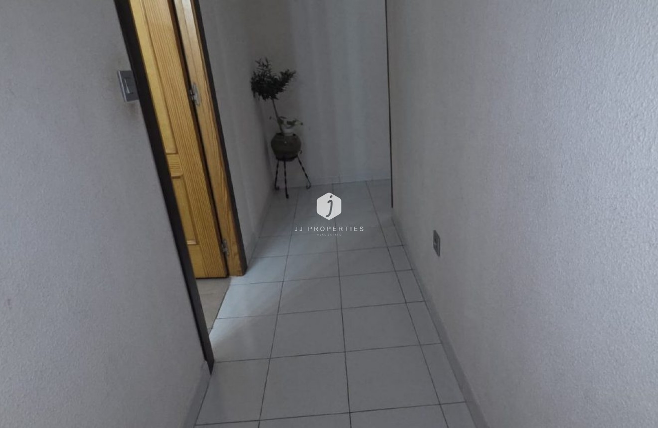 Segunda mano - Apartamento / piso -
Torrevieja - Costa Blanca