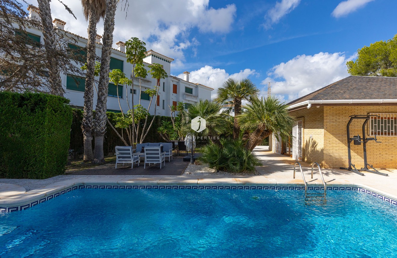 Segunda mano - Villa -
Orihuela Costa - Costa Blanca