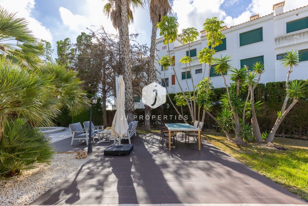 Segunda mano - Villa -
Orihuela Costa - Costa Blanca