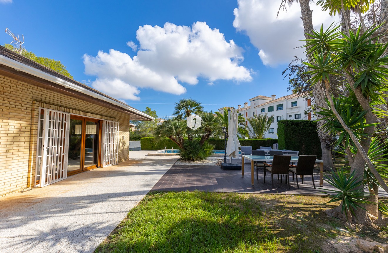 Segunda mano - Villa -
Orihuela Costa - Costa Blanca