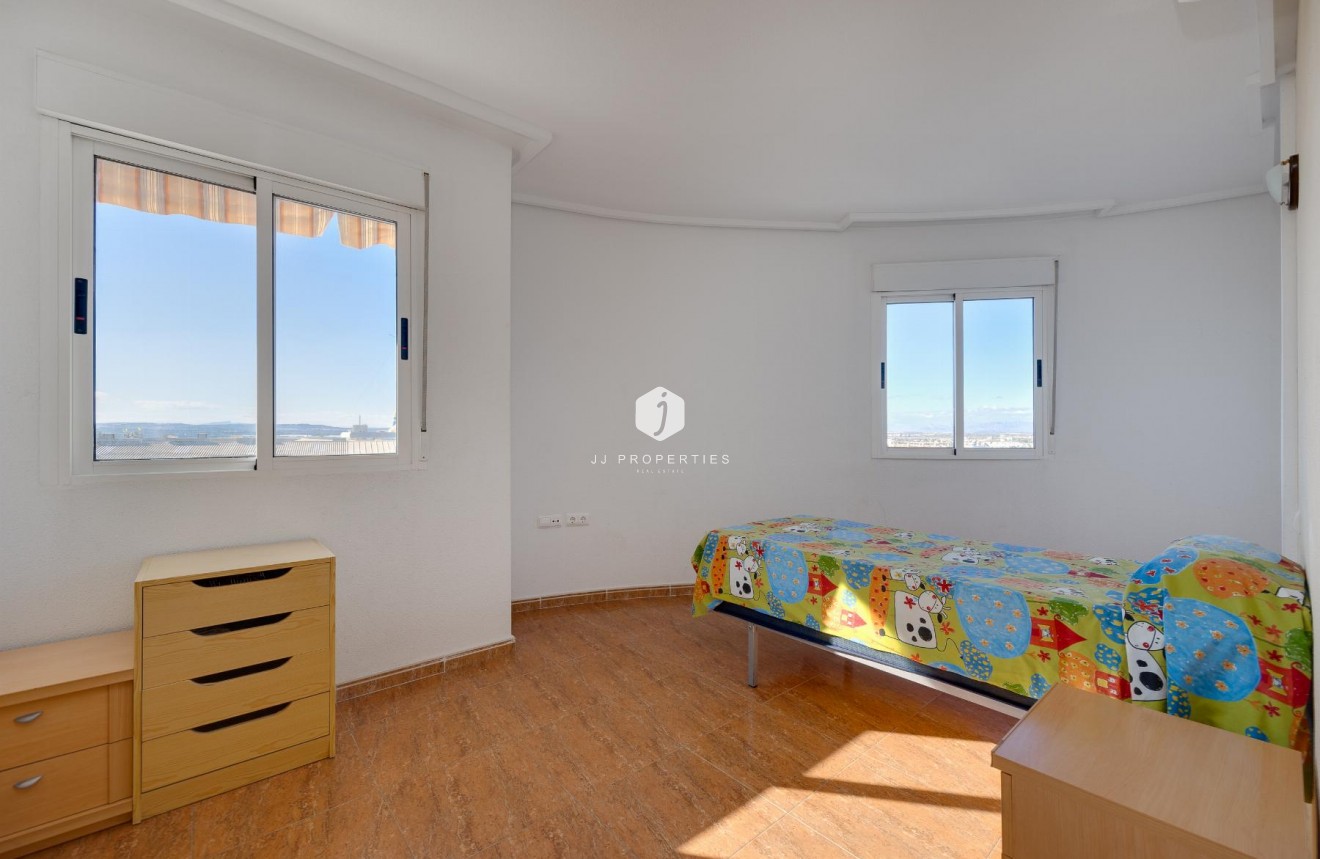 Segunda mano - Apartamento / piso -
Torrevieja - Costa Blanca