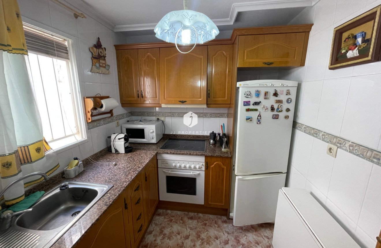 Segunda mano - Apartamento / piso -
La Mata - Costa Blanca