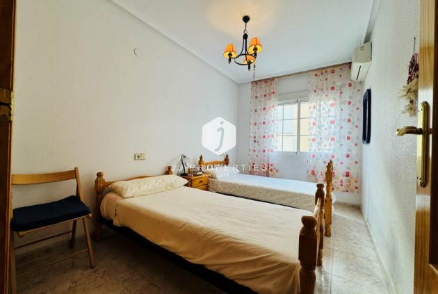 Segunda mano - Apartamento / piso -
La Mata - Costa Blanca