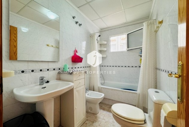 Segunda mano - Apartamento / piso -
La Mata - Costa Blanca