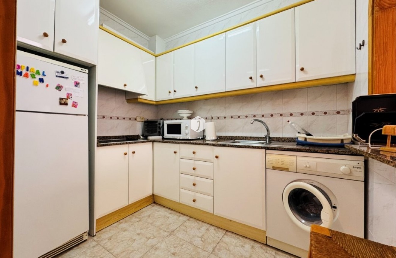 Segunda mano - Apartamento / piso -
La Mata - Costa Blanca