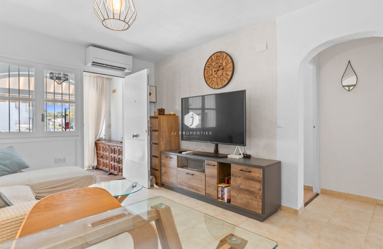 Segunda mano - Bungalow -
Torrevieja - Costa Blanca