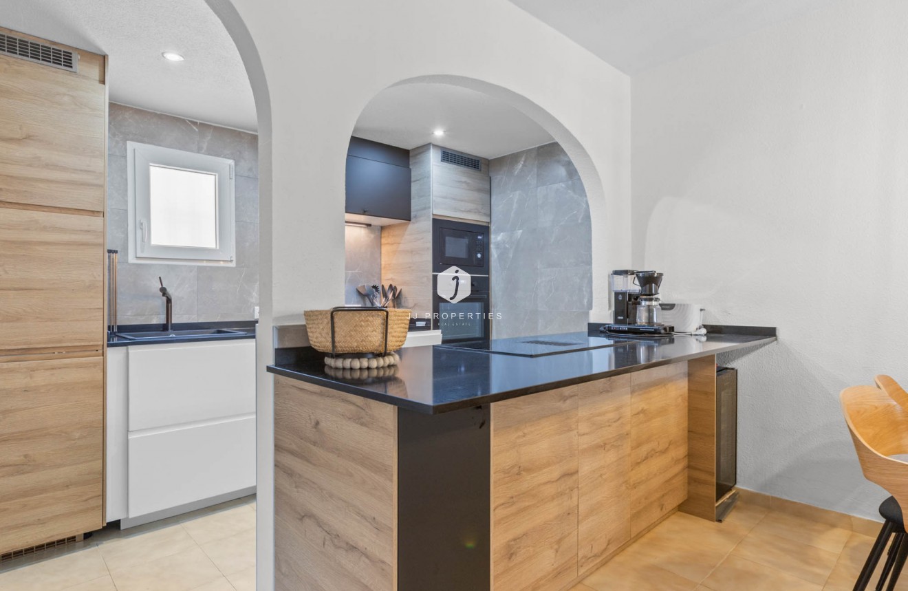 Segunda mano - Bungalow -
Torrevieja - Costa Blanca