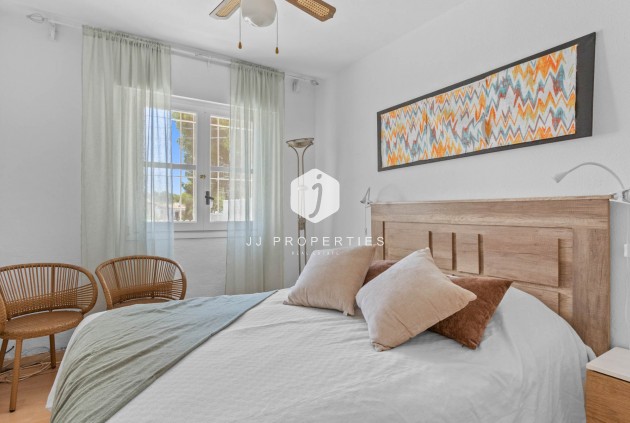 Segunda mano - Bungalow -
Torrevieja - Costa Blanca