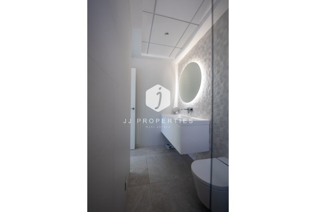 Z drugiej ręki - Villa -
Orihuela Costa - Costa Blanca