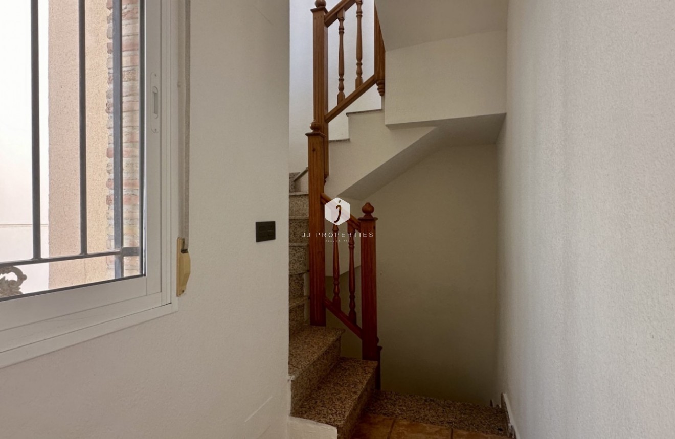 D'occasion - Villa -
Orihuela Costa - Costa Blanca