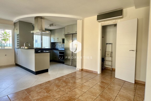 D'occasion - Villa -
Orihuela Costa - Costa Blanca