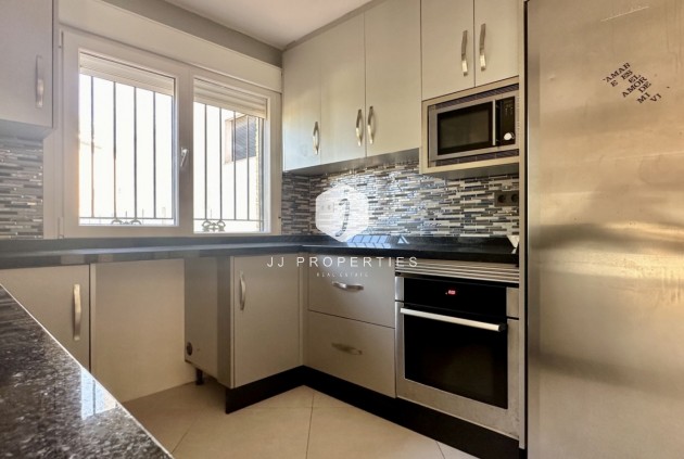 D'occasion - Villa -
Orihuela Costa - Costa Blanca