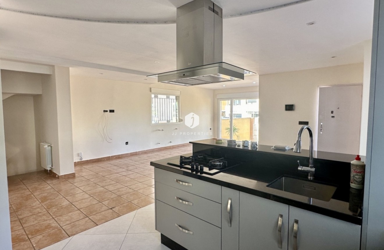 D'occasion - Villa -
Orihuela Costa - Costa Blanca