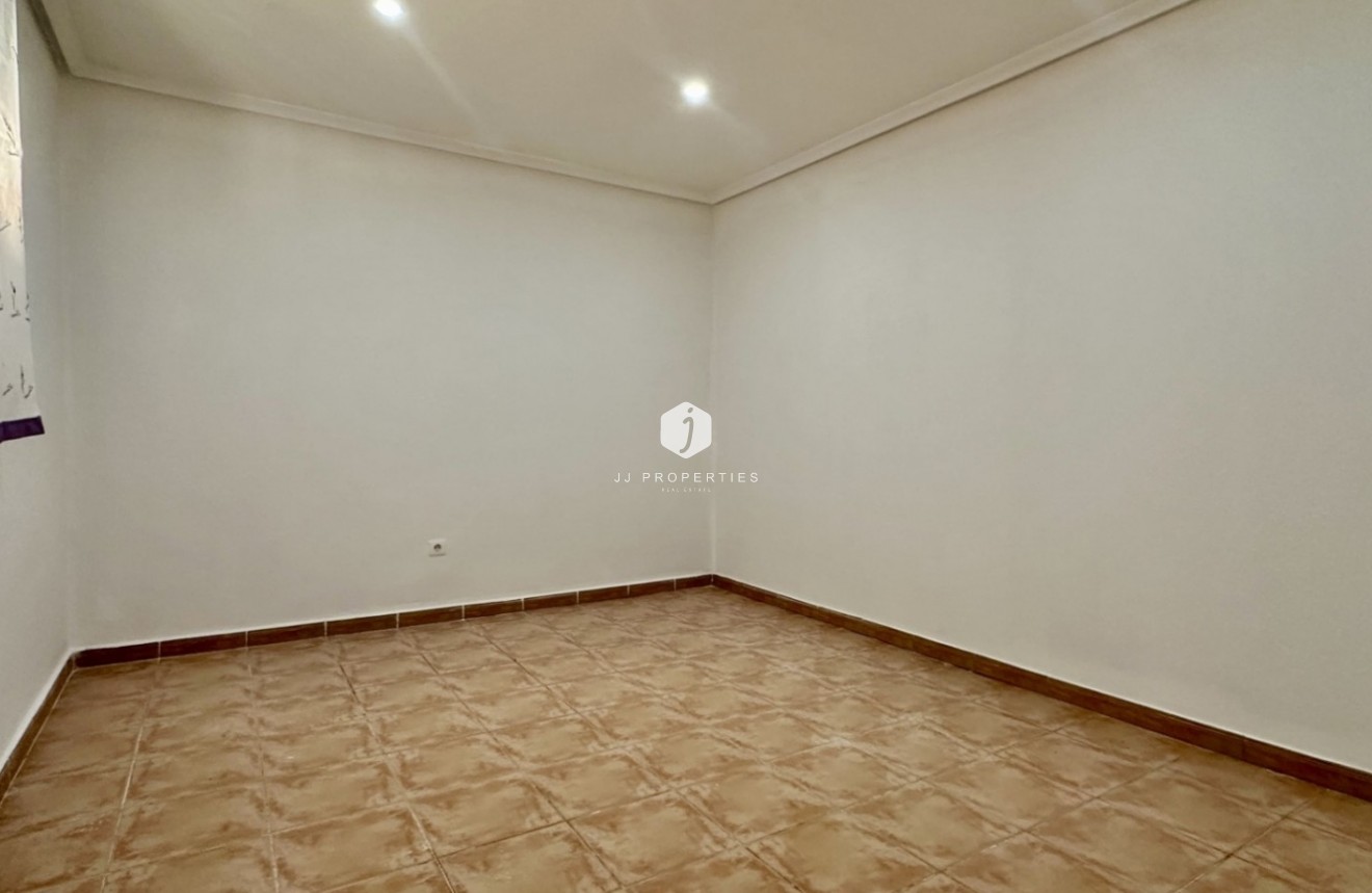 D'occasion - Villa -
Orihuela Costa - Costa Blanca