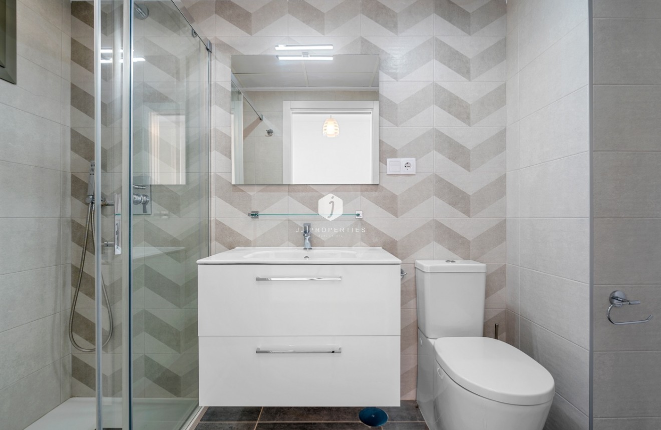 Segunda mano - Apartamento / piso -
Orihuela Costa - Costa Blanca