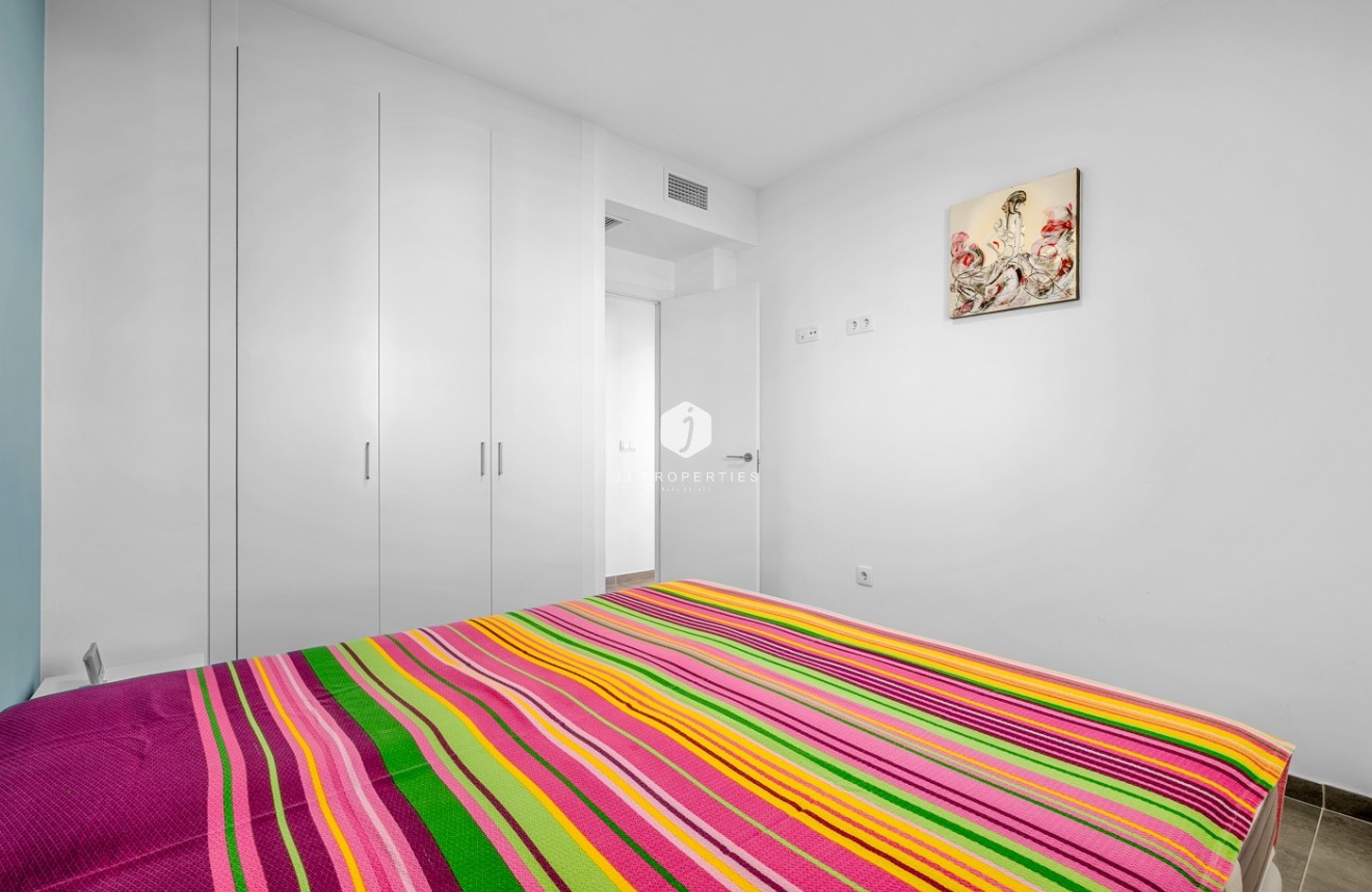 Segunda mano - Apartamento / piso -
Orihuela Costa - Costa Blanca