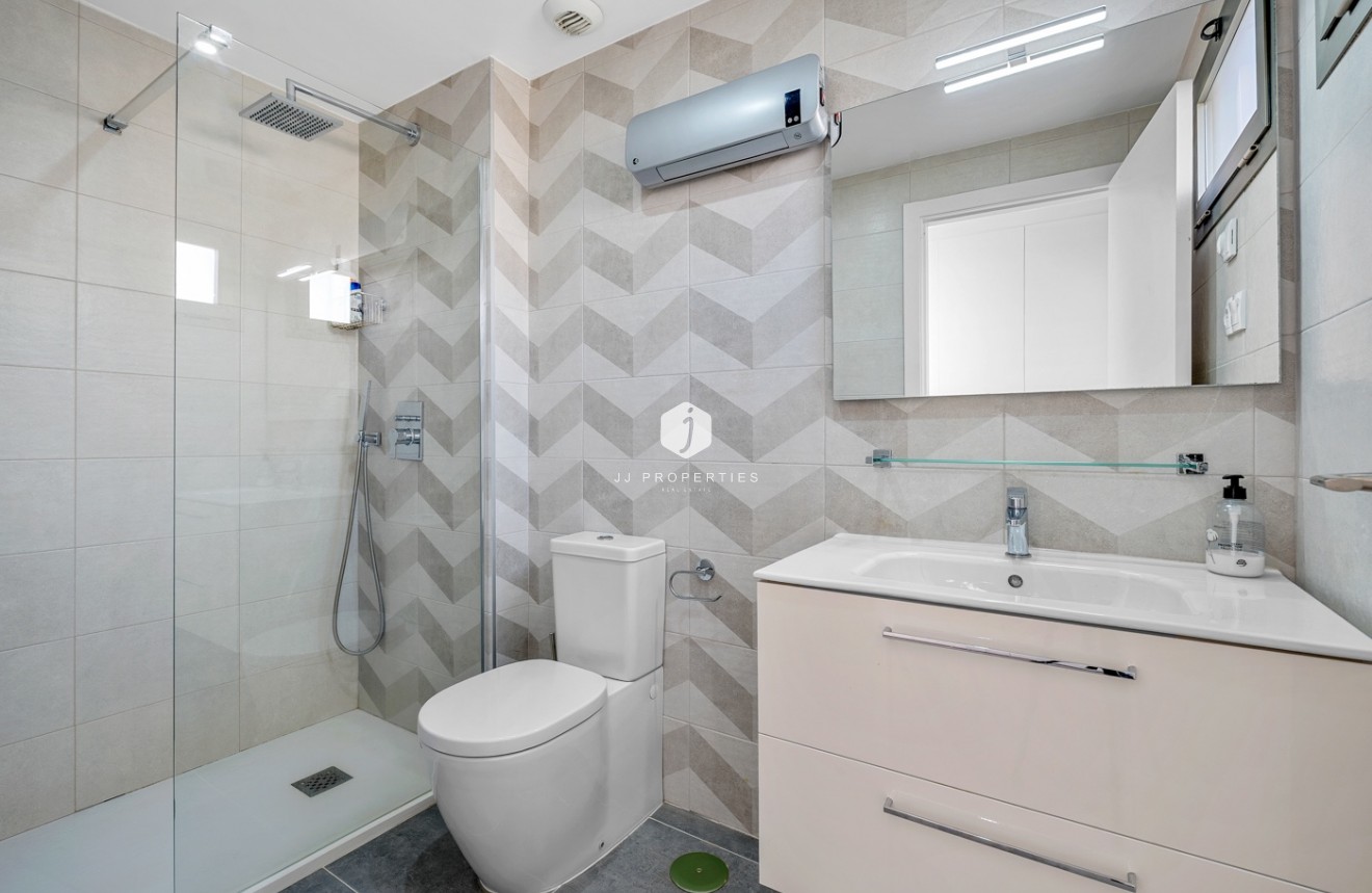 Segunda mano - Apartamento / piso -
Orihuela Costa - Costa Blanca